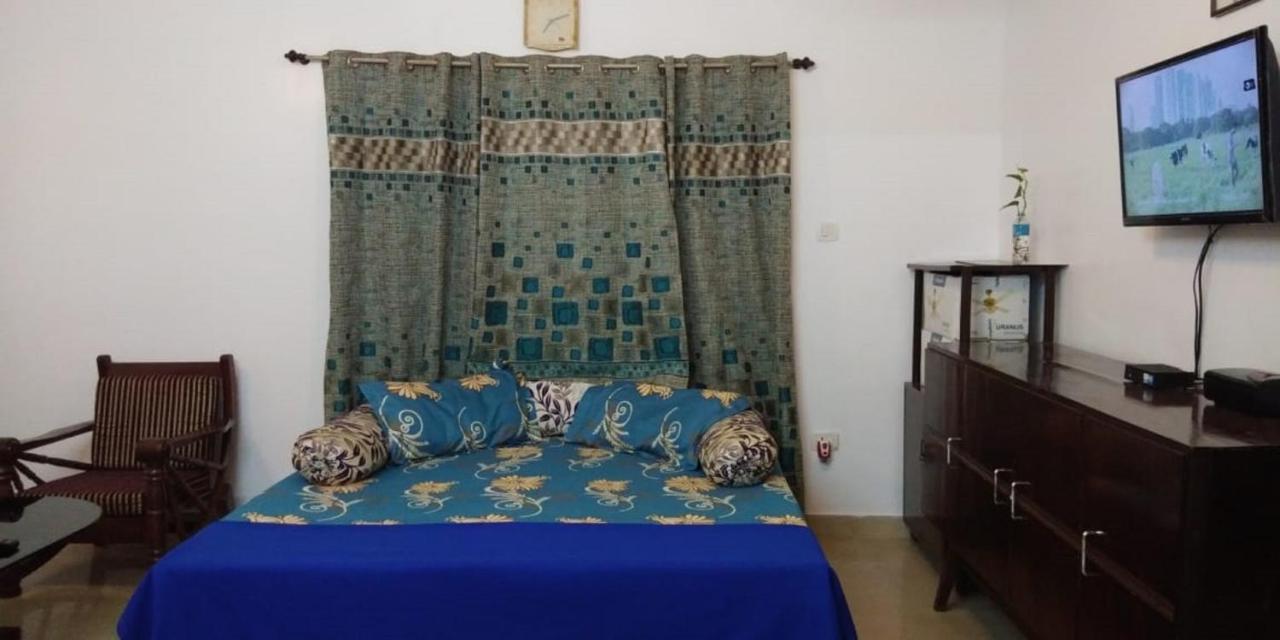 Goa Homeland 3 Double Bed Calangute Apartment *